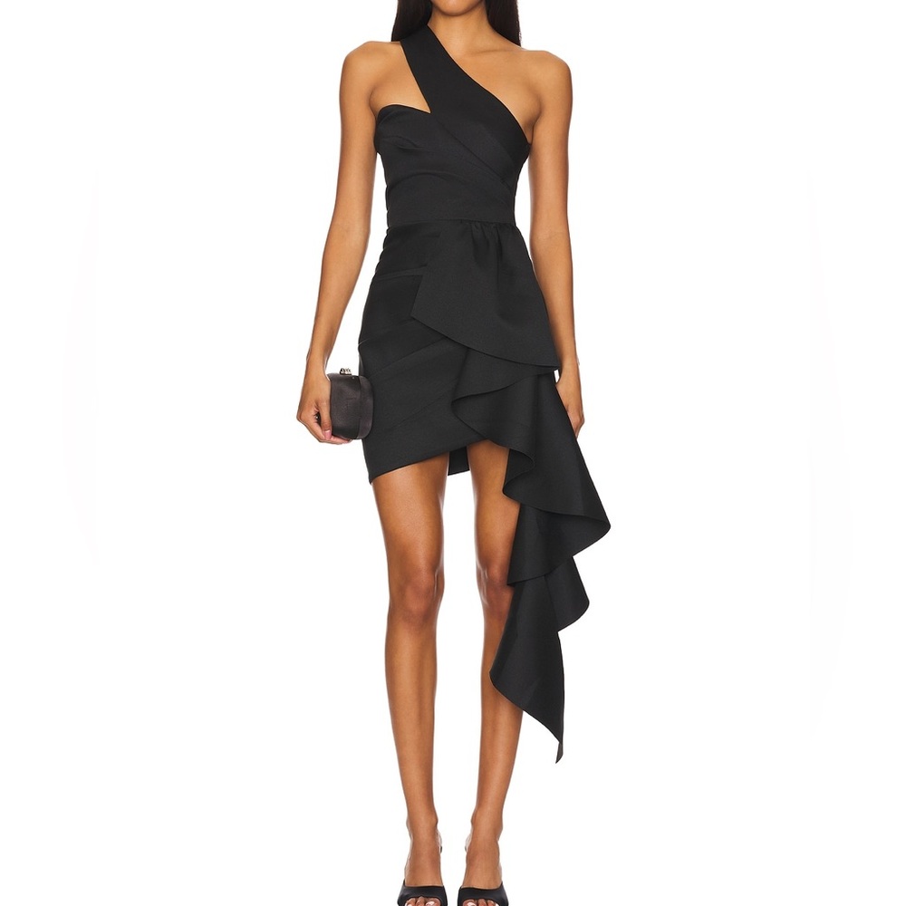 Elliatt | Convergence Dress in Black